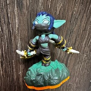 Skylanders Giants Legendary Stealth Elf Loose Figure Play Collectible Toy 2012